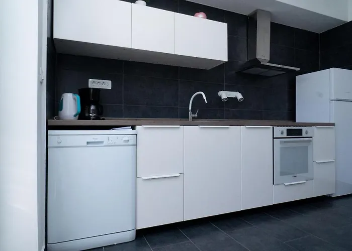 Annela 公寓 特罗吉尔