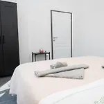 Annela Apartment *